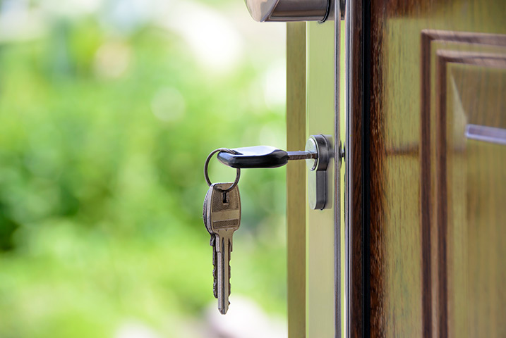 A2B Locks are able to provide local locksmiths in Raunds to repair your broken locks. 